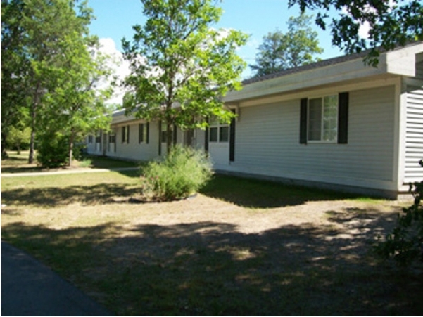 South Pointe I, II & III Apartments - South Pointe I, II & III Apartments