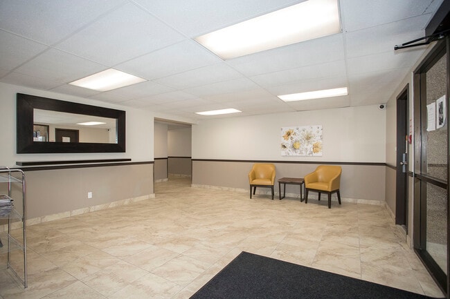 Photo - Bristol Place Apartments