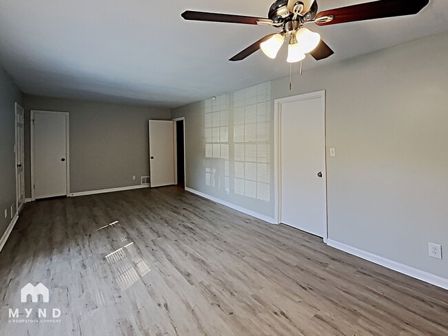 Photo - 4521 Frank Aiken Rd