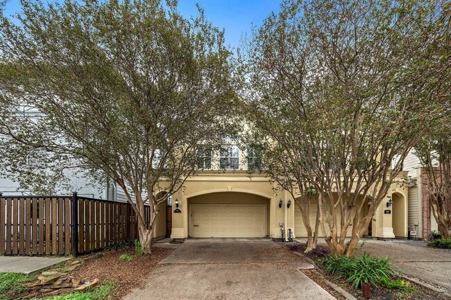 Photo - 620 Detering St Condo