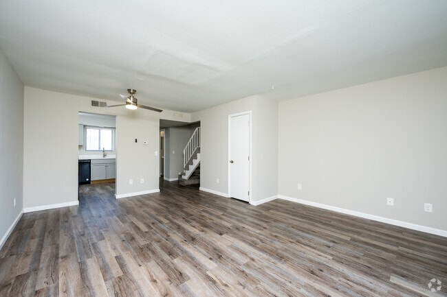 2BR, 1.5BA Upgraded - Dining Room