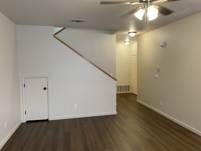 Photo - 2901 Snyder Ave