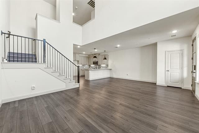 Photo - 3701 Wellesley Ave