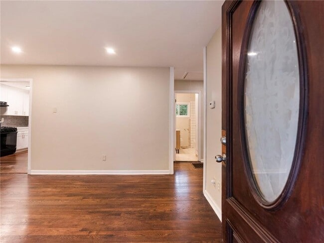 Photo - 2949 Judylyn Dr