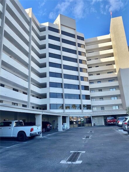 6035 Sea Ranch Dr Unit 215