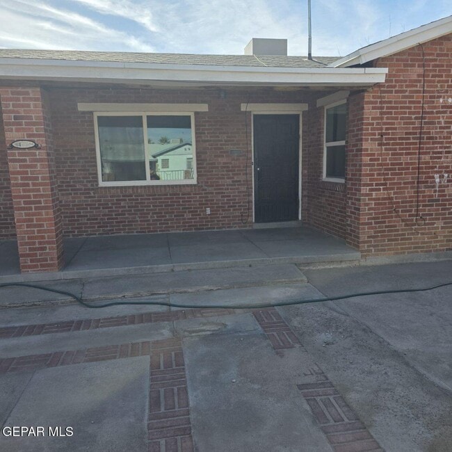 Photo - 4642 Walter Ln