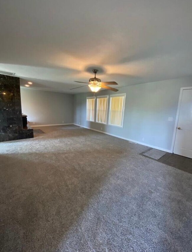 Photo - 6 Acres! Delta Schools!