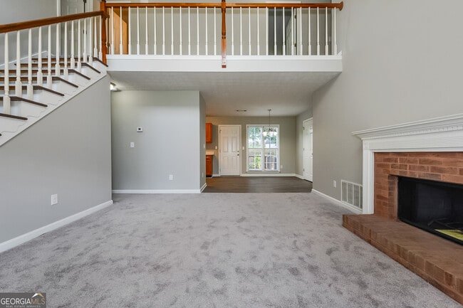 Photo - 160 Willow Tree Terrace