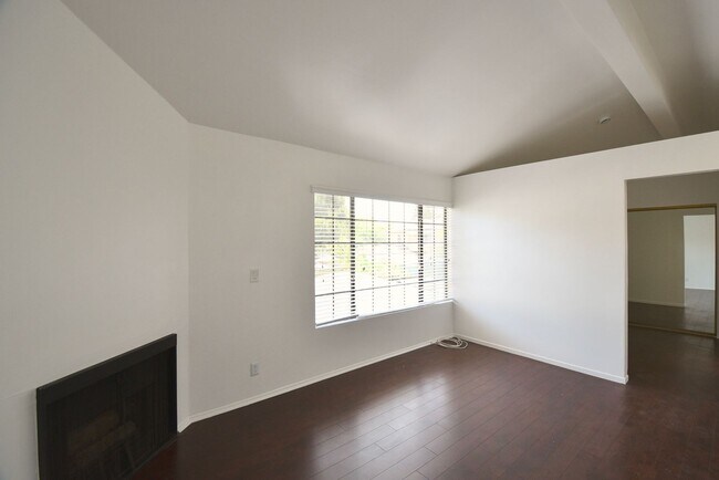5744 Colfax Ave Unit 07