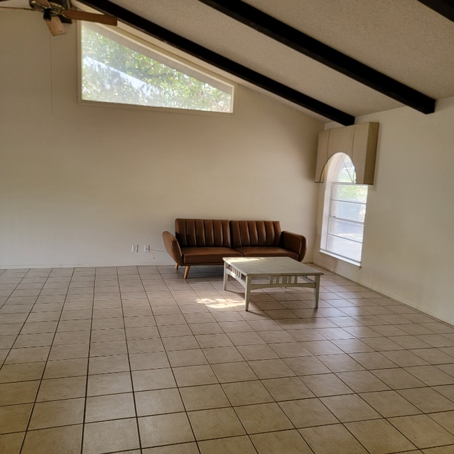 Photo - 3326 Scenic Ln Unidad A