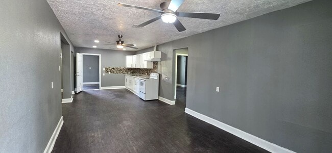 Photo - 5701 County Rd 288
