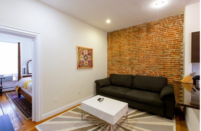 Photo - 237 Northampton St Unit 1