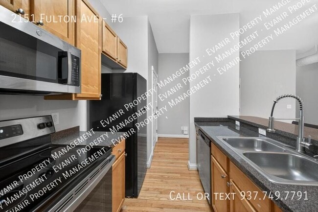 Photo - 2151 Fulton Ave