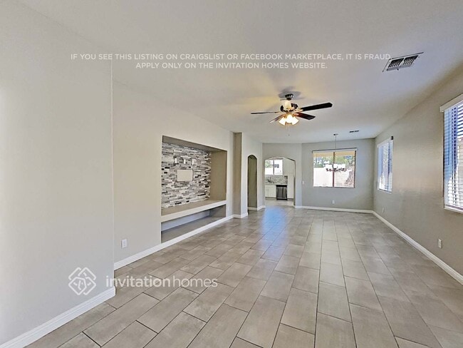 12532 W Cercado Ln