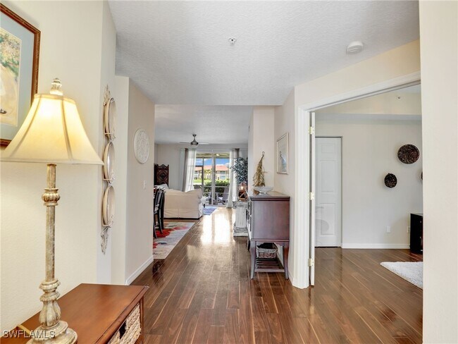 Photo - 6670 Huntington Lakes Cir Unit 104