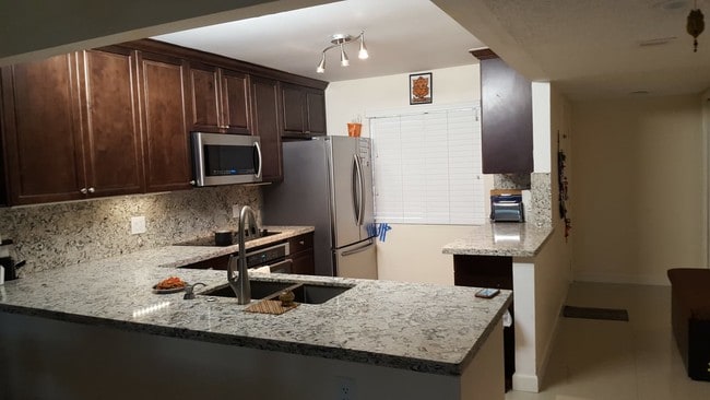 Photo - 16491 Blatt Blvd Unit 102