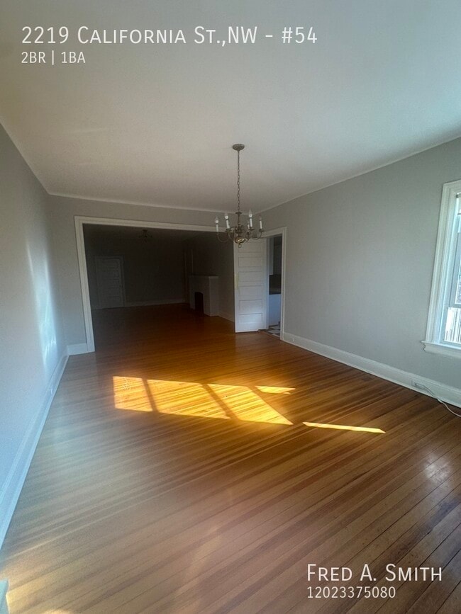 Photo - 2219 California St NW Unidad #54