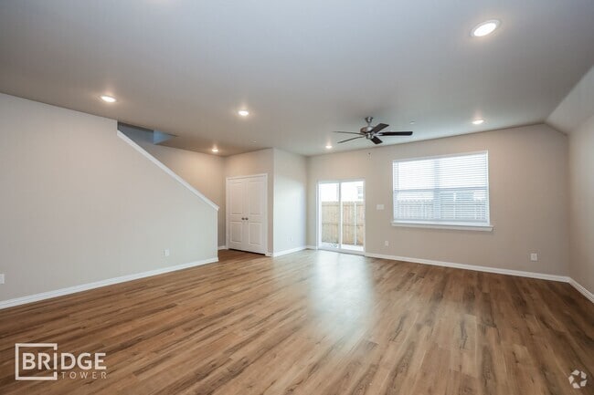 Building Photo - 1208 Sunnyvale Ln Rental
