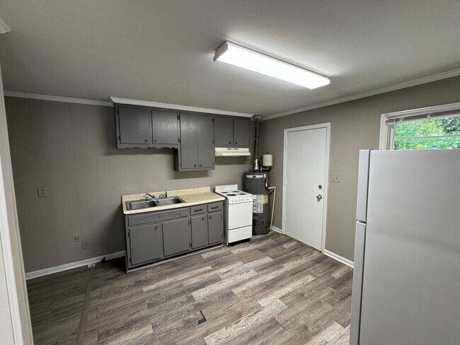 Photo - 2 Bed 1 Bath Brick Duplex