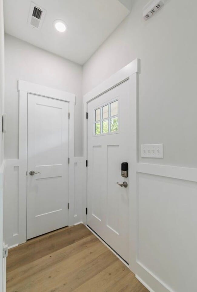 Photo - 5414 Dorsey St