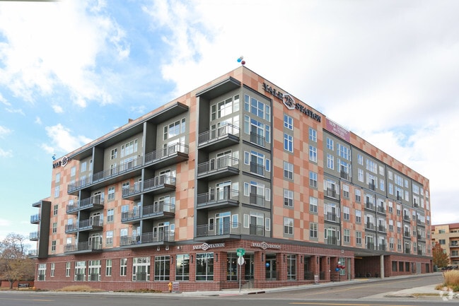 Yale 25 Station - Yale 25 Station