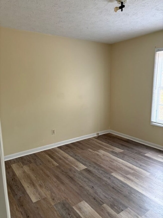 Photo - 3818 John Marshall Rd