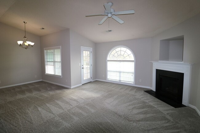 Photo - 3761 Holmes Creek Pl Unidad 302