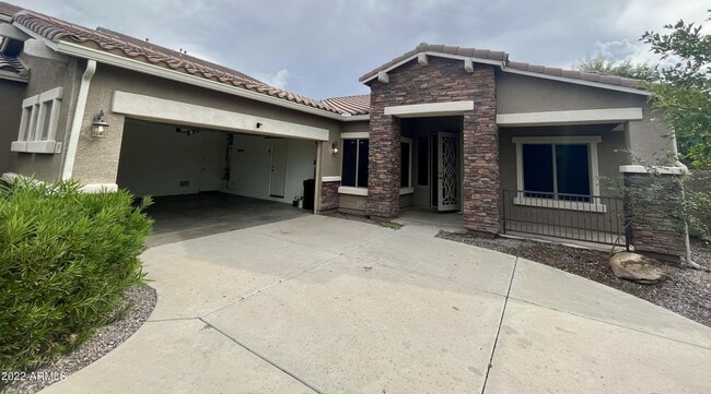 Photo - 2895 E Melrose St