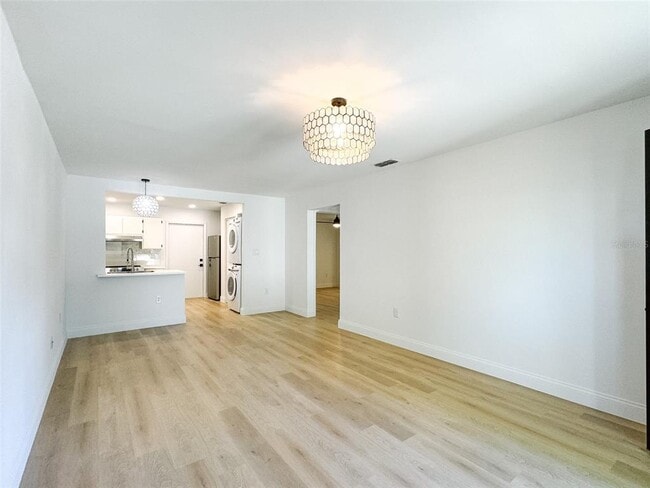 Photo - 722 Angelina Ln
