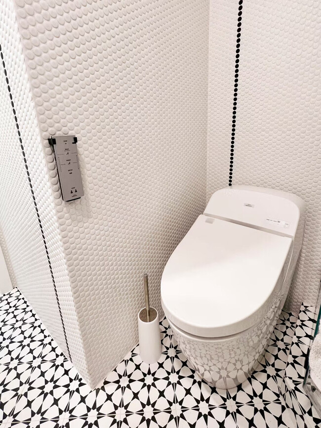 Photo - 898 Veronica Springs Rd Unidad SI ID1353165P