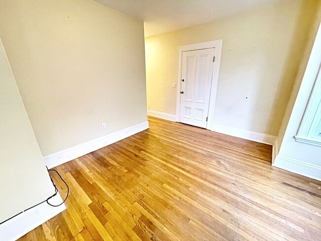 Photo - 242 Princeton St Unit 1