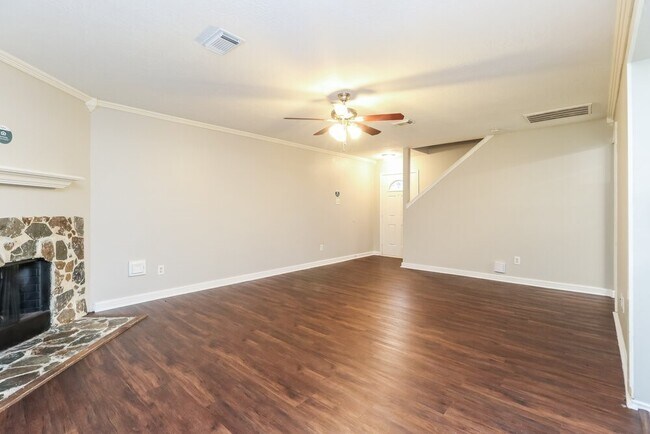 11710 Sandy Stream Dr