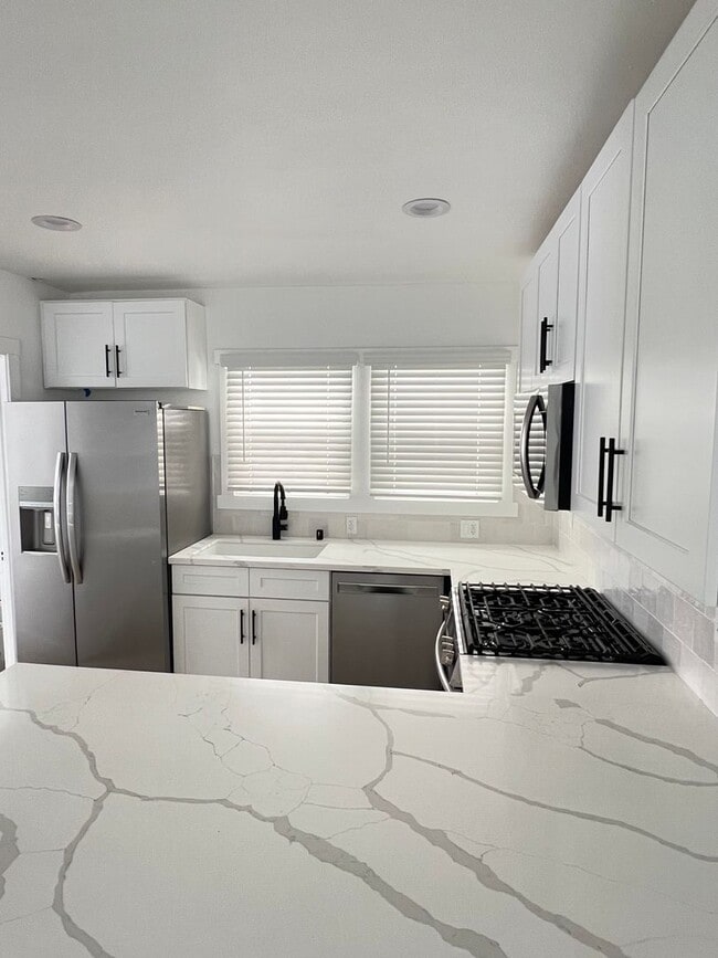 Photo - 108 S Guadalupe Ave Unit A