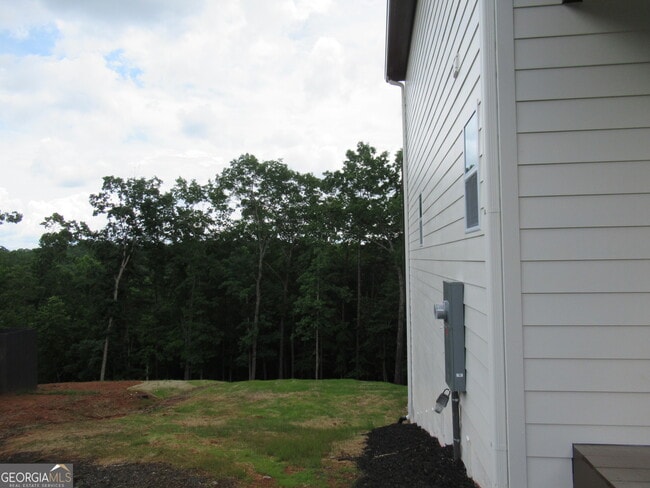 Photo - 765 Old Kerns Rd