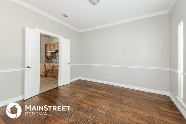 Photo - 1119 Ashford Ln
