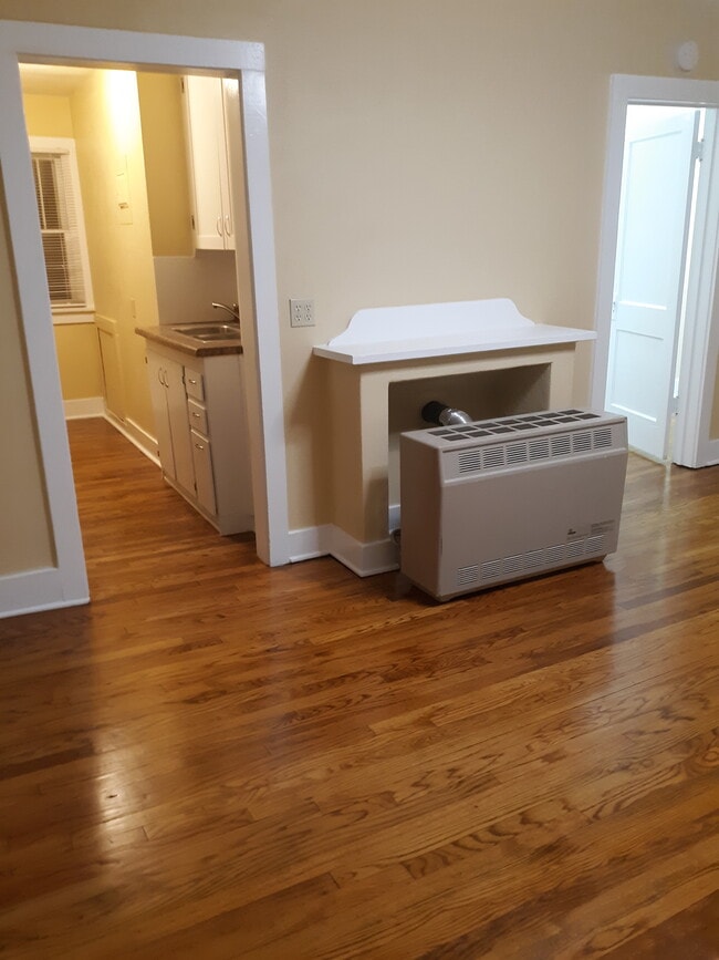 Photo - 520 W Addie St Unit 3