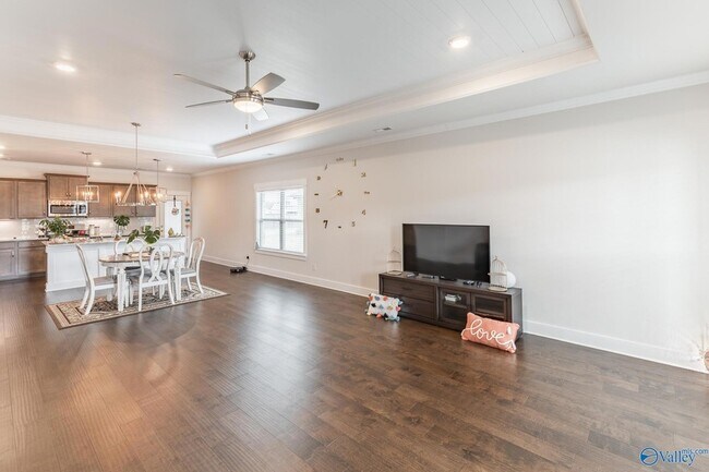 Photo - 29931 Copperpenny Drive NW