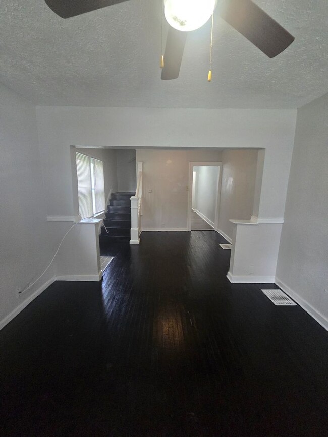 Photo - 1629 Spruce St