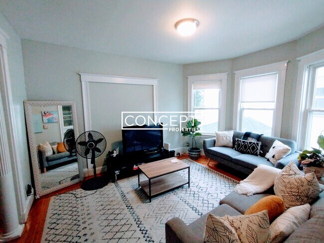 Photo - 24 Curtis Ave Unidad 2