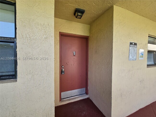 Photo - 3396 Foxcroft Rd Unit 113