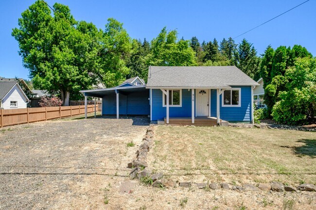 3-bedroom 1 bath House - 3-bedroom 1 bath House