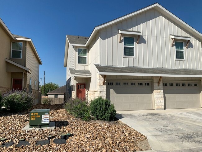 Building Photo - 3/2.5/1.5 /Includes Fridge, Washer & Dryer / Oversized 1 Car Garage / Fenced in Yard /  NBISD