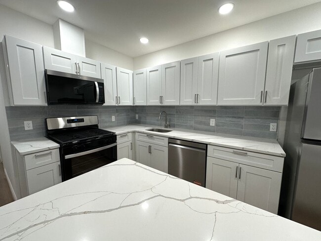 Photo - 27 Joyce Kilmer Ave Unidad 1