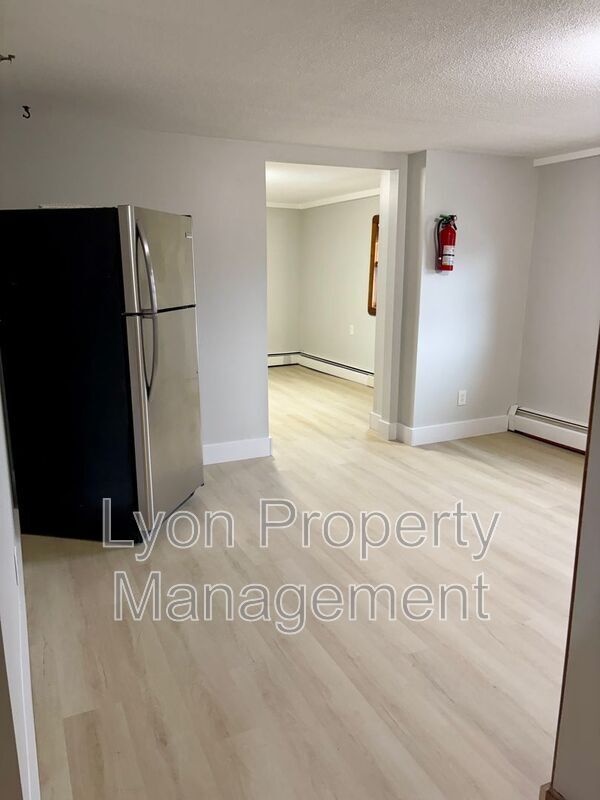 Photo - 262 Illinois St Unit 2