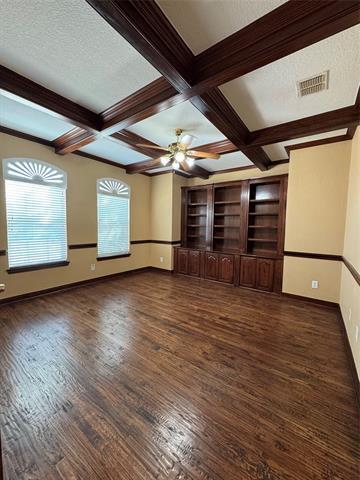 Photo - 9101 Forest Hills Dr