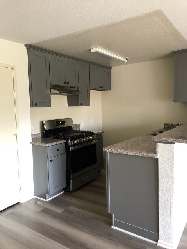 Photo - 1320 Venice Blvd Unit 303