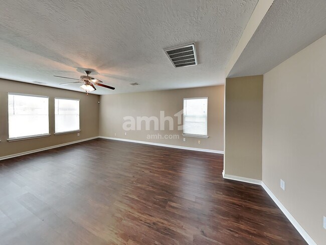 Photo - 18435 Westgate Pasture Ln Casa