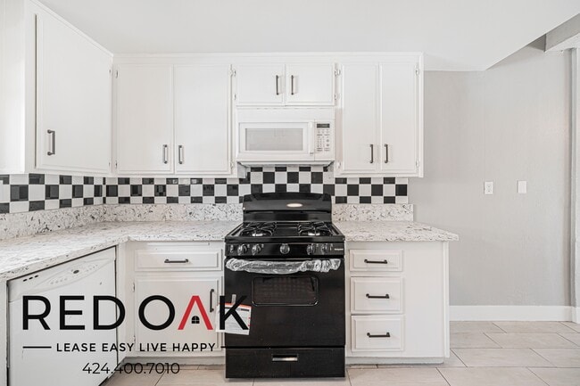 Photo - 915 Paseo Grande Unit 9