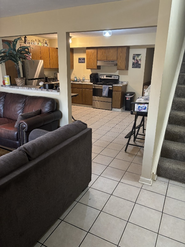 Photo - 1527 Whitehall Blvd