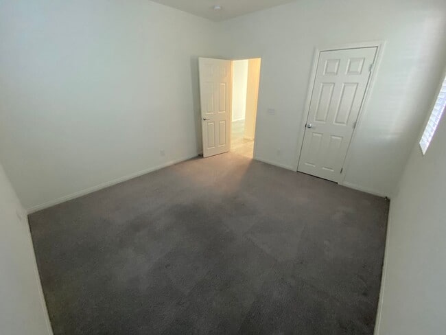 Photo - Beautiful 4 bed/3 home located in Henderson.